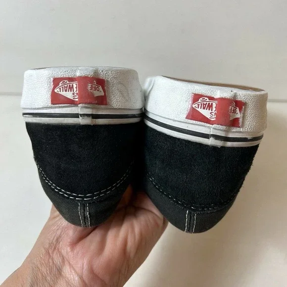 Vans Off The Wall Womens Size 10 Lace Up Sneakers Black White Low Top Skate Shoe - Picture 7 of 12
